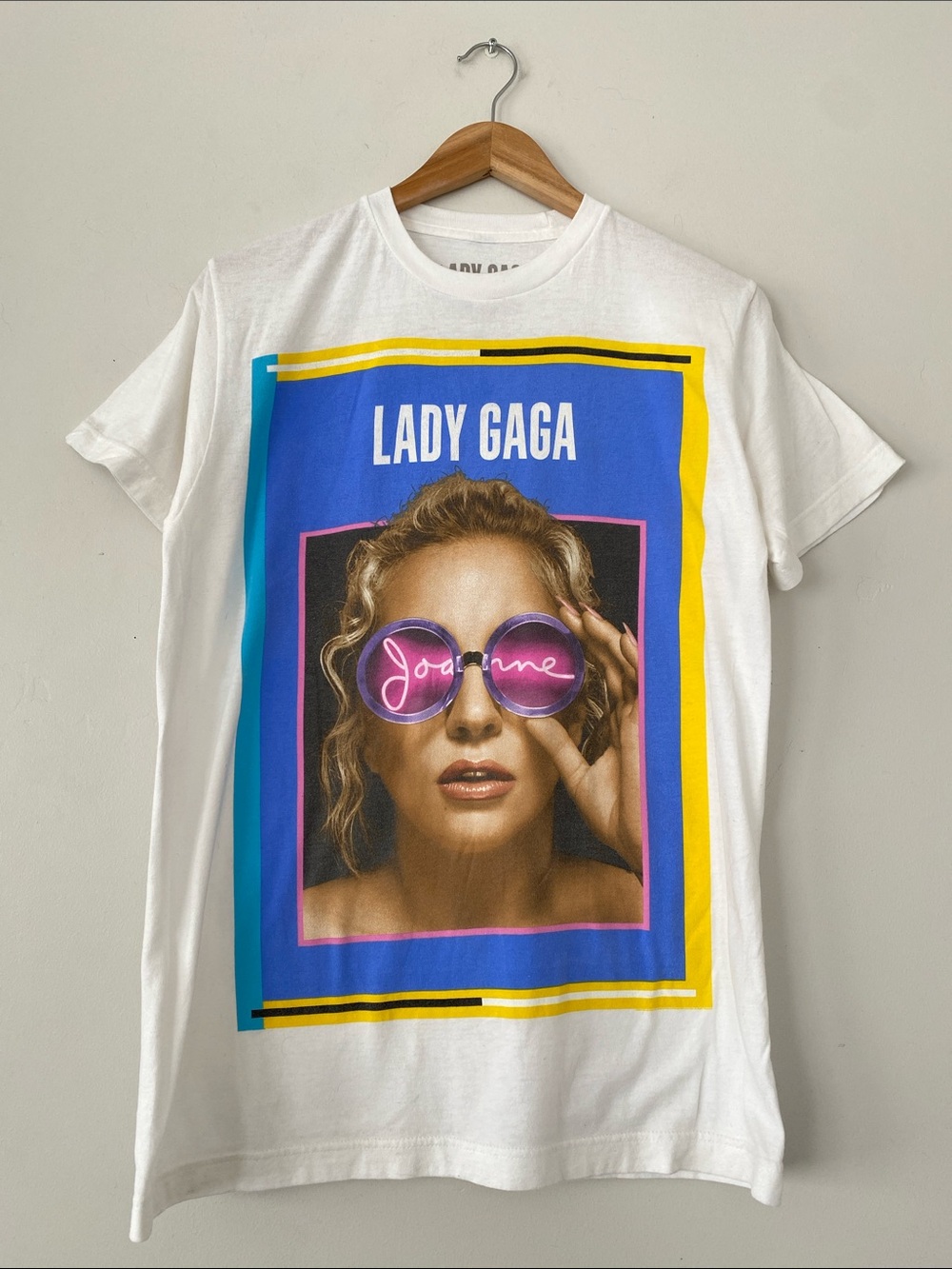 Official Lady Gaga Joanne World Tour T-Shirt 2017 Sz M